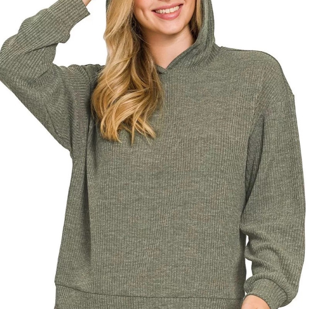 Zenana Outfitters Olive Knit Sweater
